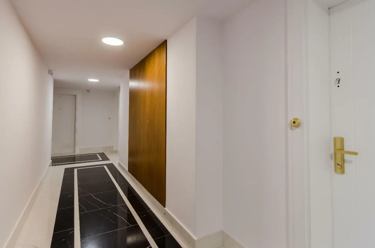 クラクフKazimierz Penthouse With Private Terraceアパートメント