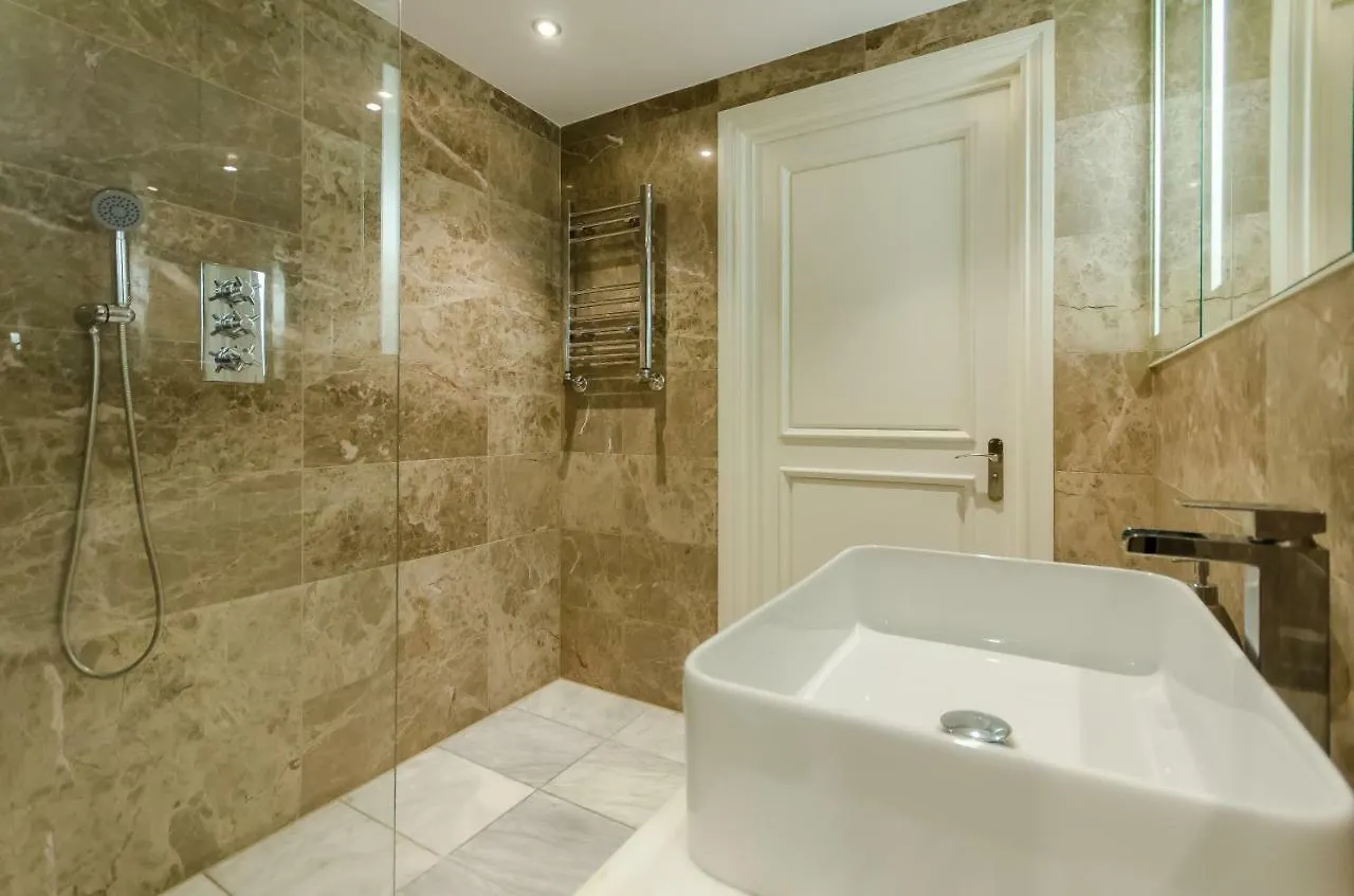 アパート クラクフKazimierz Penthouse With Private Terraceアパートメント