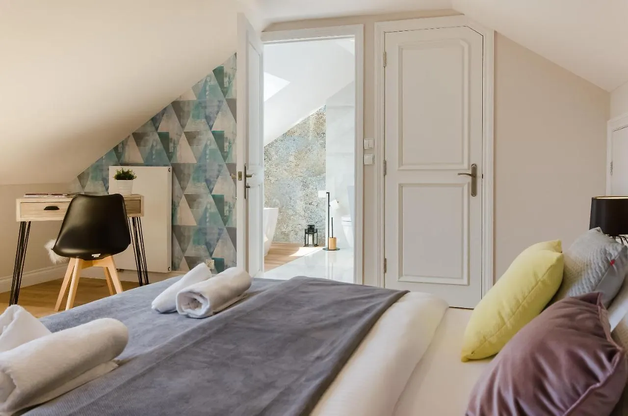 クラクフKazimierz Penthouse With Private Terraceアパートメント